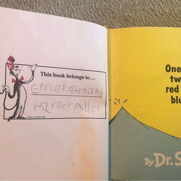 Dr Seuss Book One Fish Two Fish - Picture 3 of 3